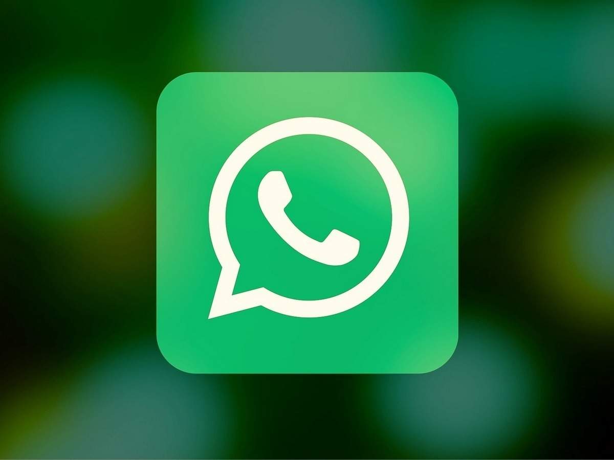 is whatsapp safe for nudes